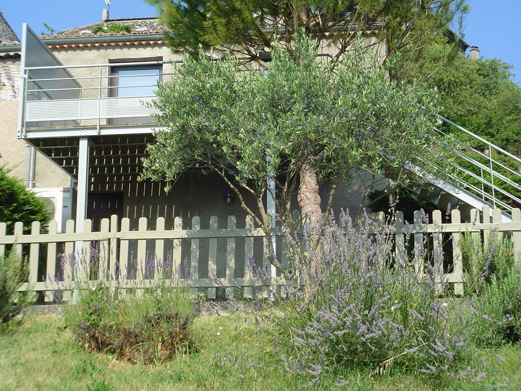 La Cabane De Pepe Emilien Chomérac Exterior foto